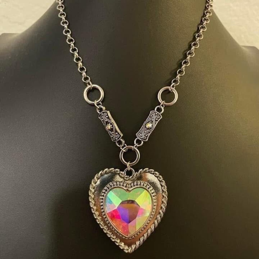 Silver Fantasy Heart Pendant Necklace